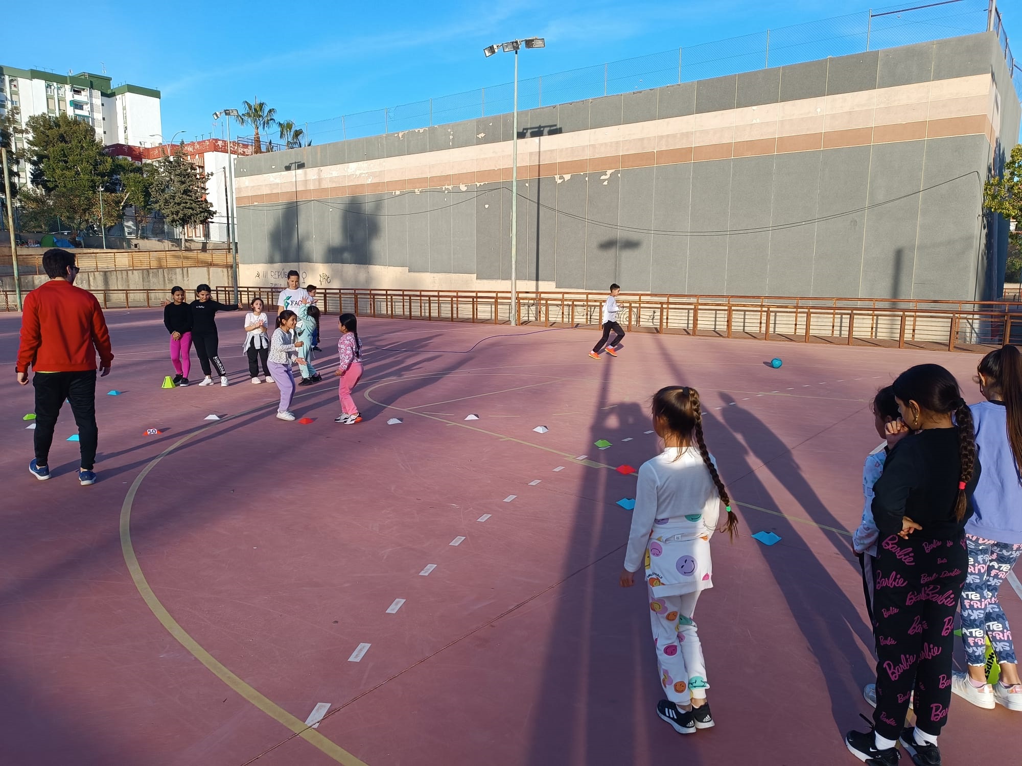   Juegos deportivos al aire libre