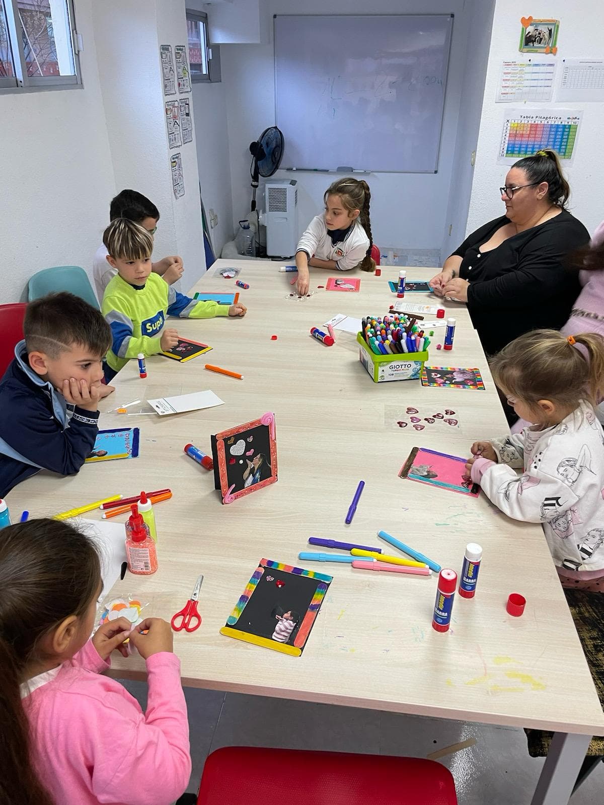   Talleres para celebrar el día del amor y de la amistad con nuestros diferentes grupos de educación