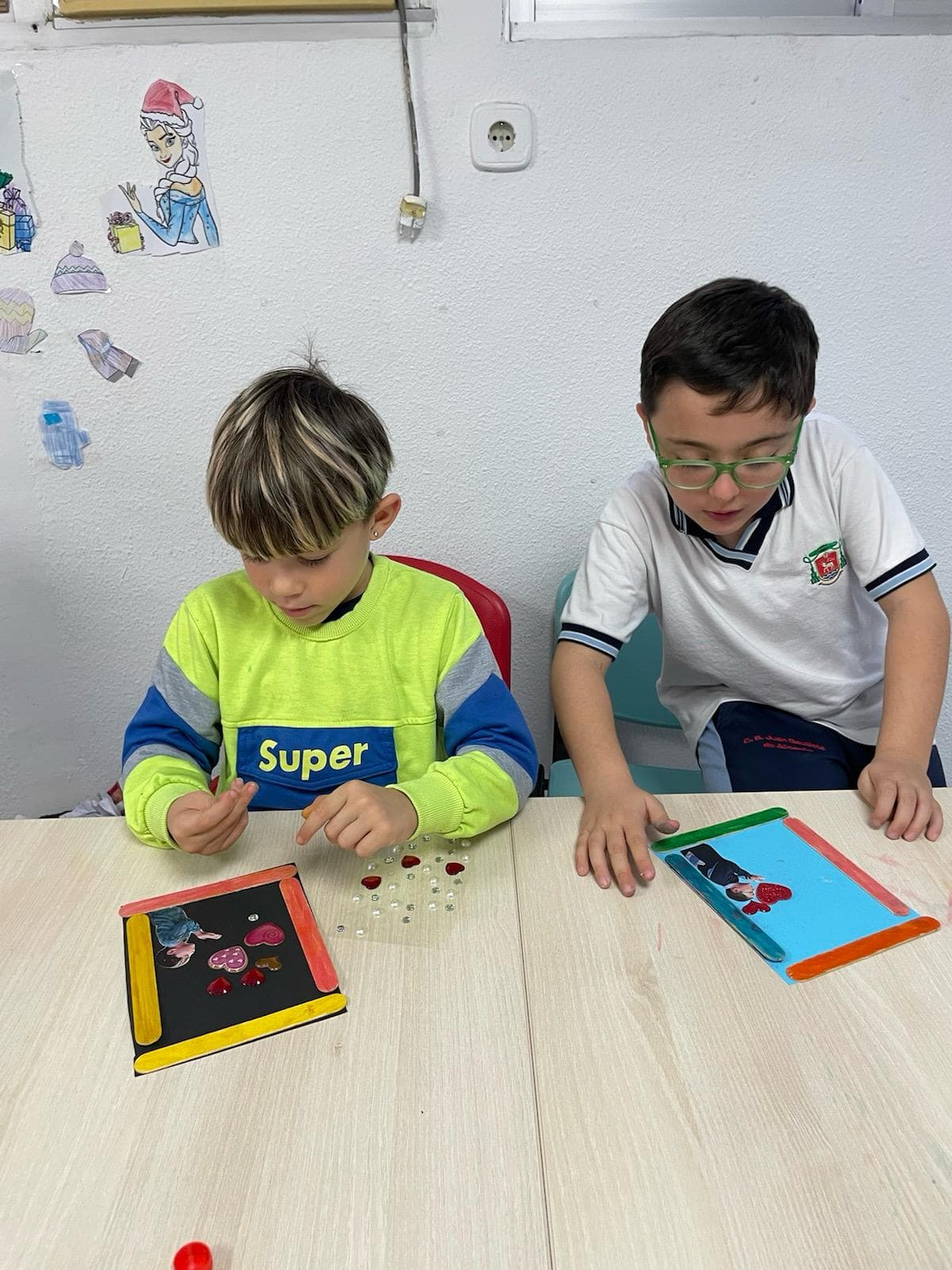   Talleres para celebrar el día del amor y de la amistad con nuestros diferentes grupos de educación