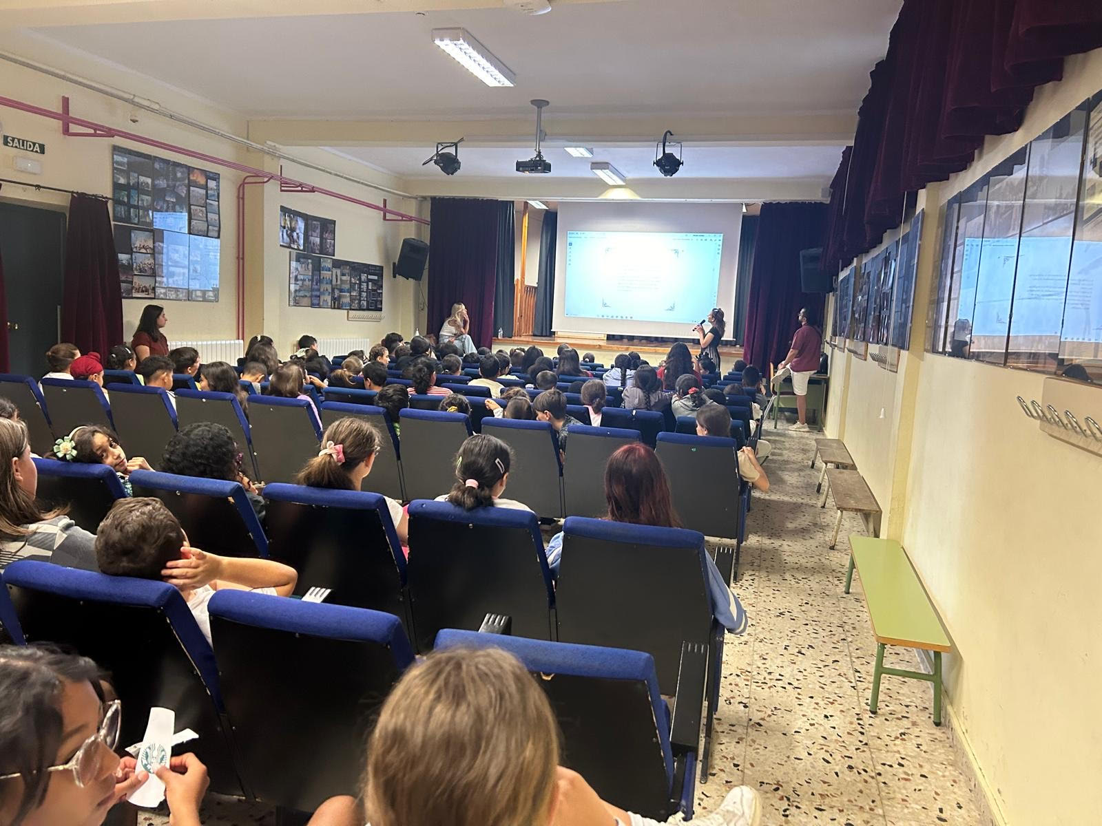  Talleres en el Ceip Emilio Varela..
   